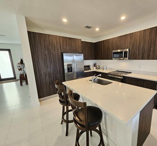 15743 SW 136th Terrace, Miami, FL 33196