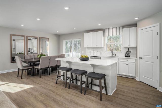 392 WHITE SANDS BLVD, Barboursville, VA 22923