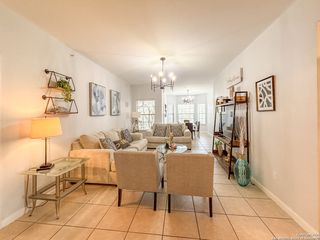 6160 Eckhert Rd Apt 1731, San Antonio, TX 78240