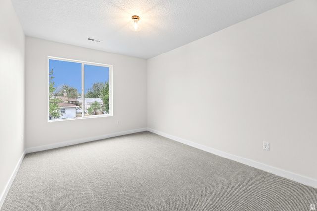 617 W 5TH AVE, Midvale, UT 84047