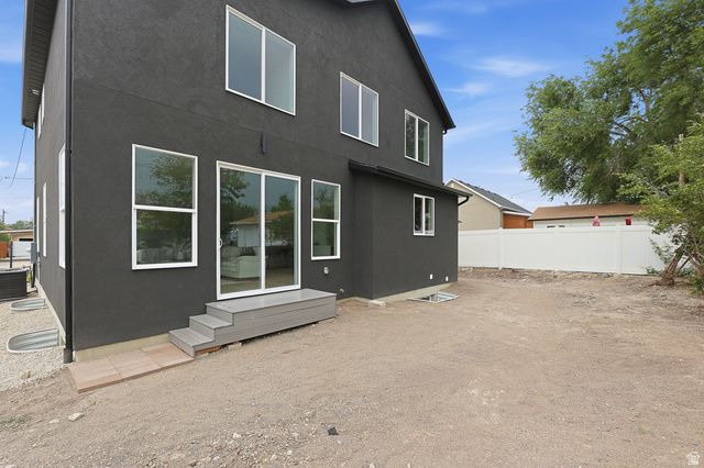 617 W 5TH AVE, Midvale, UT 84047