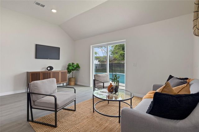 1103 SAGAMORE DRIVE, Seffner, FL 33584