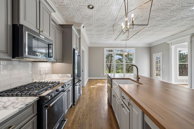 301 Fountainbrooke Dr, Brentwood, TN 37027