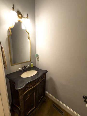 301 Fountainbrooke Dr, Brentwood, TN 37027