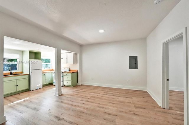 244 SW 14th Avenue, Miami, FL 33135