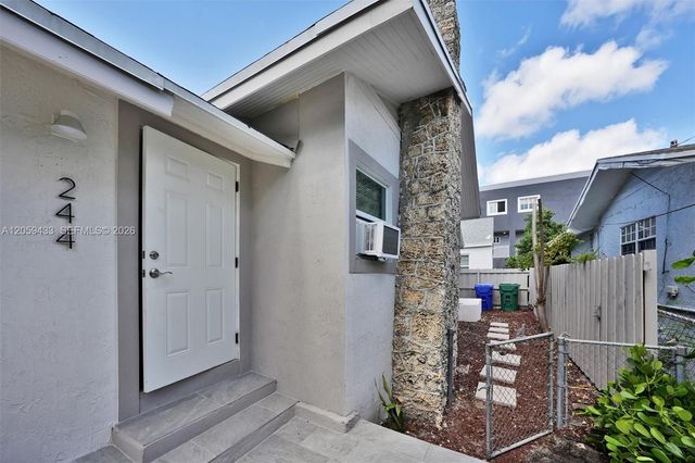 244 SW 14th Avenue, Miami, FL 33135