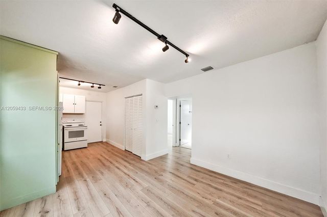 244 SW 14th Avenue, Miami, FL 33135
