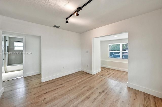 244 SW 14th Avenue, Miami, FL 33135