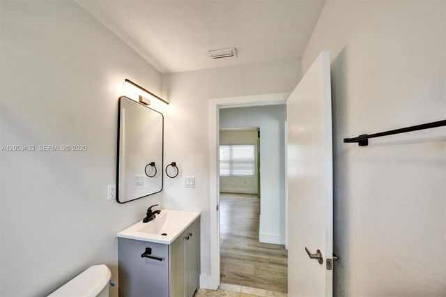 244 SW 14th Avenue, Miami, FL 33135