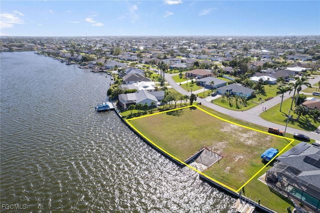 159 SE 6th ST, Cape Coral, FL 33990