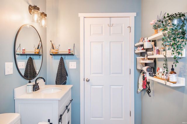 604 Crawford Street, Mitchell, IN 47446