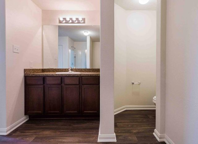 112 Blue Crest Lane, Brookshire, TX 77423