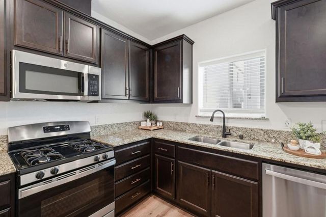 5078 Palisade Avenue, Merced, CA 95348