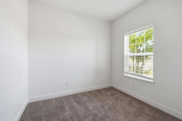 5078 Palisade Avenue, Merced, CA 95348