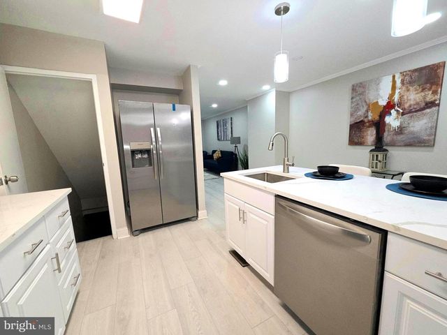 4111 DORIS AVE, Baltimore, MD 21225