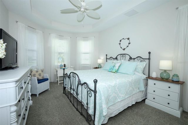 560 ADENMORE TERRACE, Deland, FL 32724