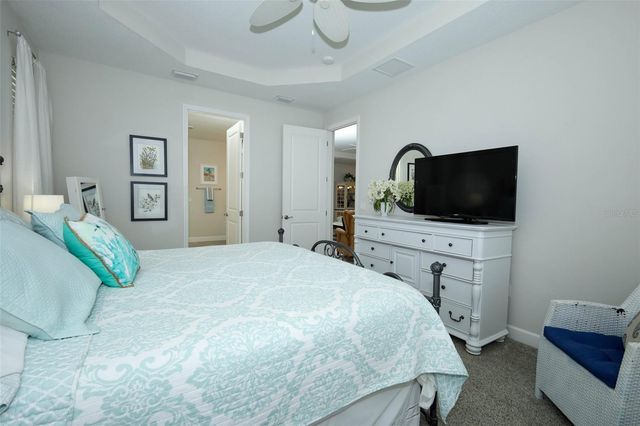 560 ADENMORE TERRACE, Deland, FL 32724