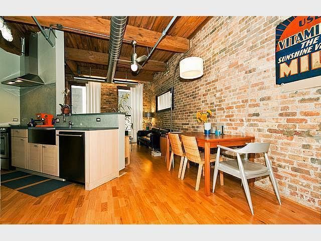 225 W Huron Street 401, Chicago, IL 60654