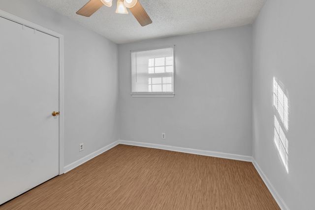 2086 Hartsville Pike, Lebanon, TN 37087