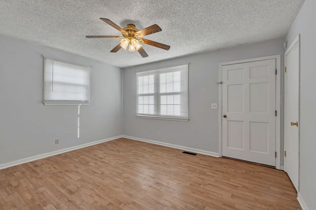 2086 Hartsville Pike, Lebanon, TN 37087