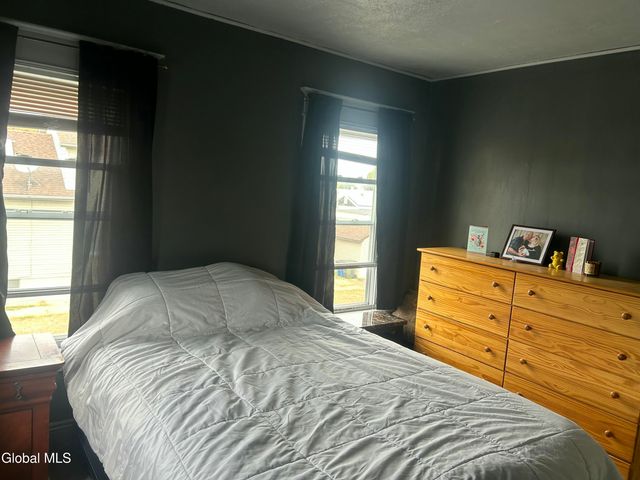 11 2nd Street, Cohoes, NY 12047