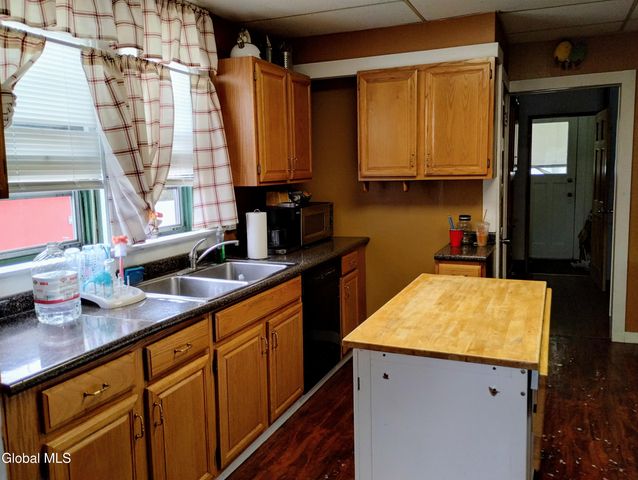 11 2nd Street, Cohoes, NY 12047