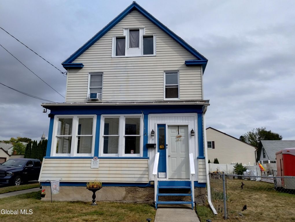 11 2nd Street, Cohoes, NY 12047