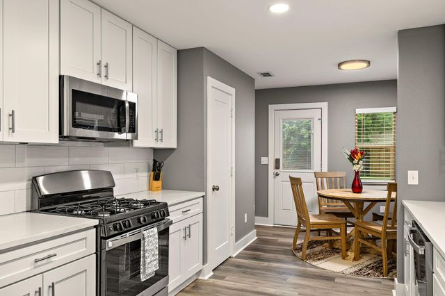 606 E 19th ST, Georgetown, TX 78626