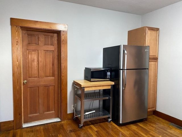 16 Ruggles St 1, Westborough, MA 01581