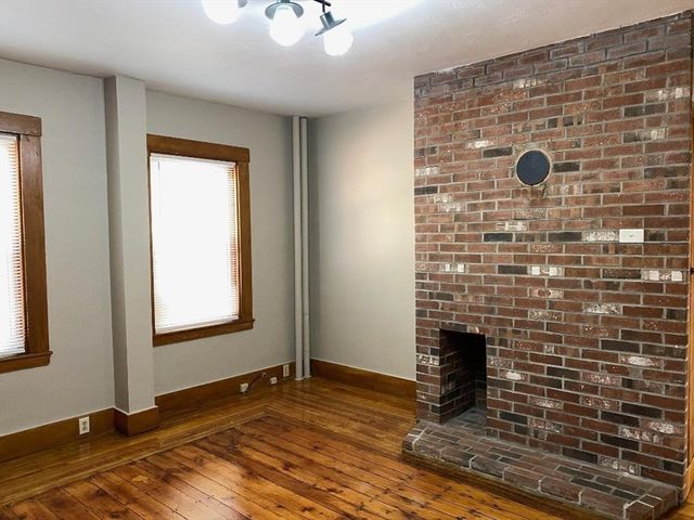 16 Ruggles St 1, Westborough, MA 01581