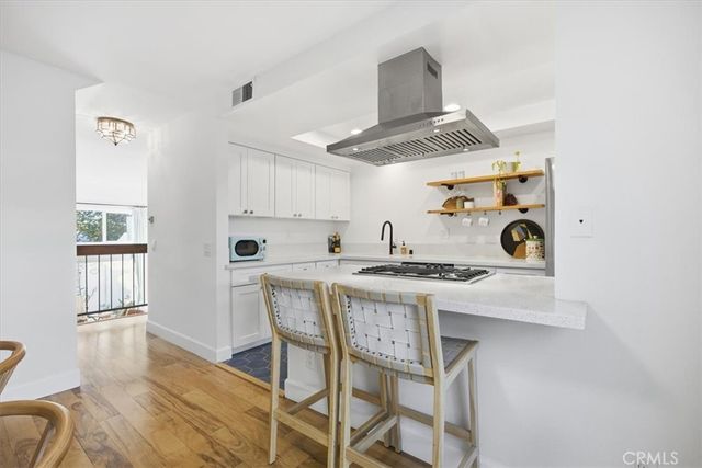 1911 Rockefeller Lane E, Redondo Beach, CA 90278