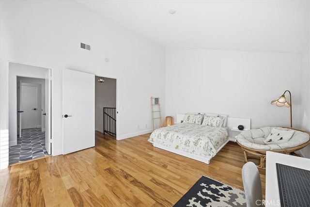 1911 Rockefeller Lane E, Redondo Beach, CA 90278