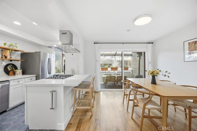 1911 Rockefeller Lane E, Redondo Beach, CA 90278