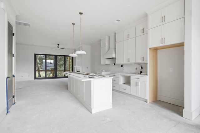 830 Curved Creek Court, Charleston, SC 29412
