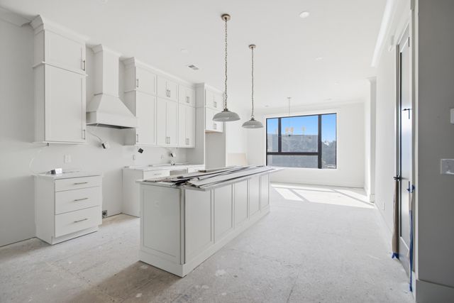 830 Curved Creek Court, Charleston, SC 29412