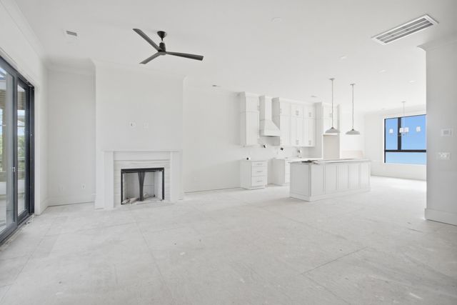 830 Curved Creek Court, Charleston, SC 29412
