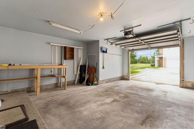 16776 Glenmoor Street, Macomb, MI 48044