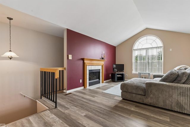 16776 Glenmoor Street, Macomb, MI 48044