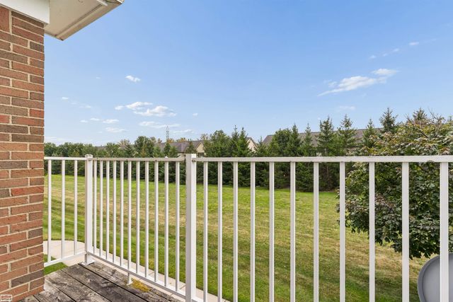 16776 Glenmoor Street, Macomb, MI 48044