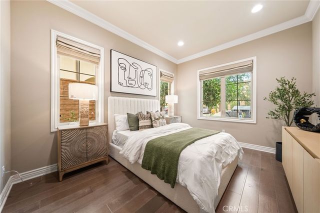 46 Shadybend, Irvine, CA 92602
