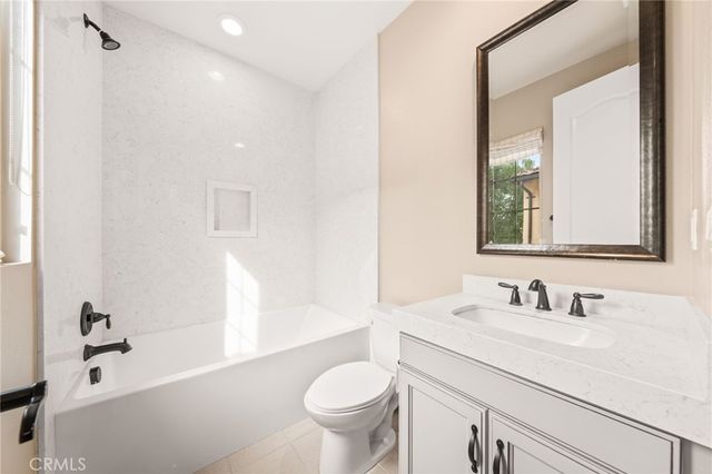 46 Shadybend, Irvine, CA 92602