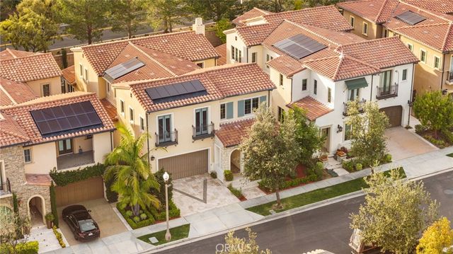 46 Shadybend, Irvine, CA 92602