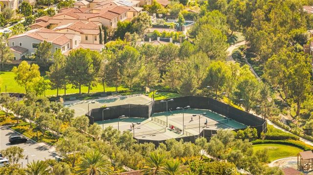 46 Shadybend, Irvine, CA 92602
