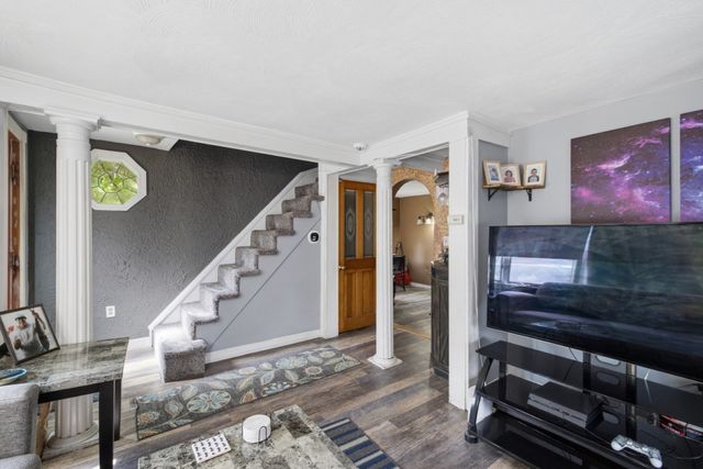 18 Melvin Ave, Lynn, MA 01902