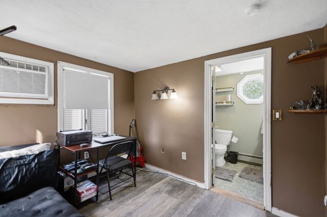 18 Melvin Ave, Lynn, MA 01902