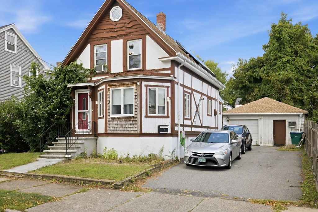 18 Melvin Ave, Lynn, MA 01902