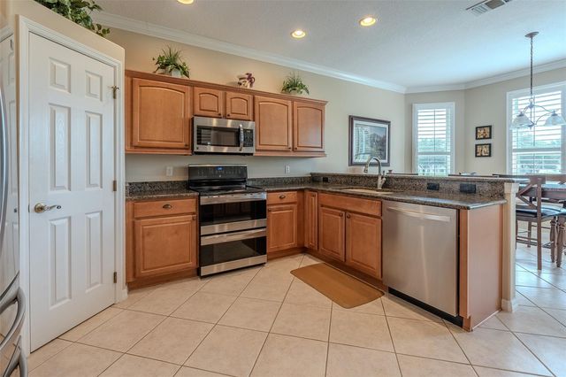 15525 SW 14TH AVENUE ROAD, Ocala, FL 34473