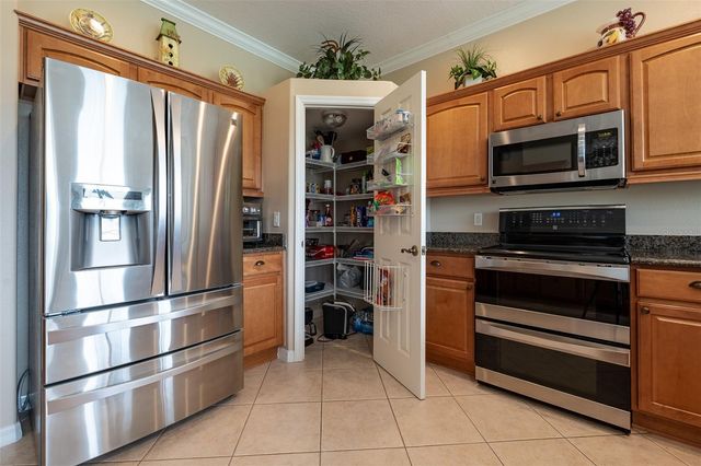 15525 SW 14TH AVENUE ROAD, Ocala, FL 34473