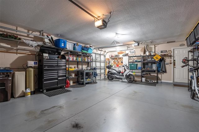 15525 SW 14TH AVENUE ROAD, Ocala, FL 34473