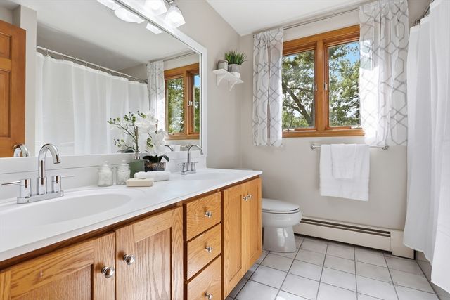 65 Bennett Street, Hudson, MA 01749
